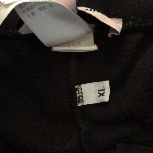 Juicy Couture Velour Tracksuit Pants with Snap Pockets - Picture 5 of 11